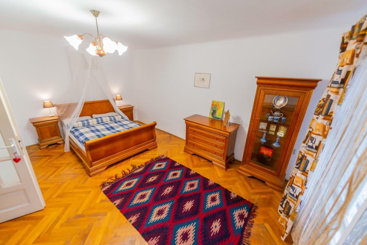 Pine House Διαμέρισμα Μπρασόβ Εξωτερικό φωτογραφία